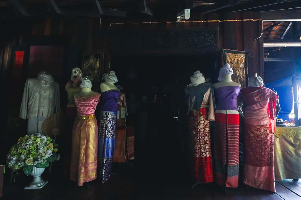 Wat Ton Keaw Museum