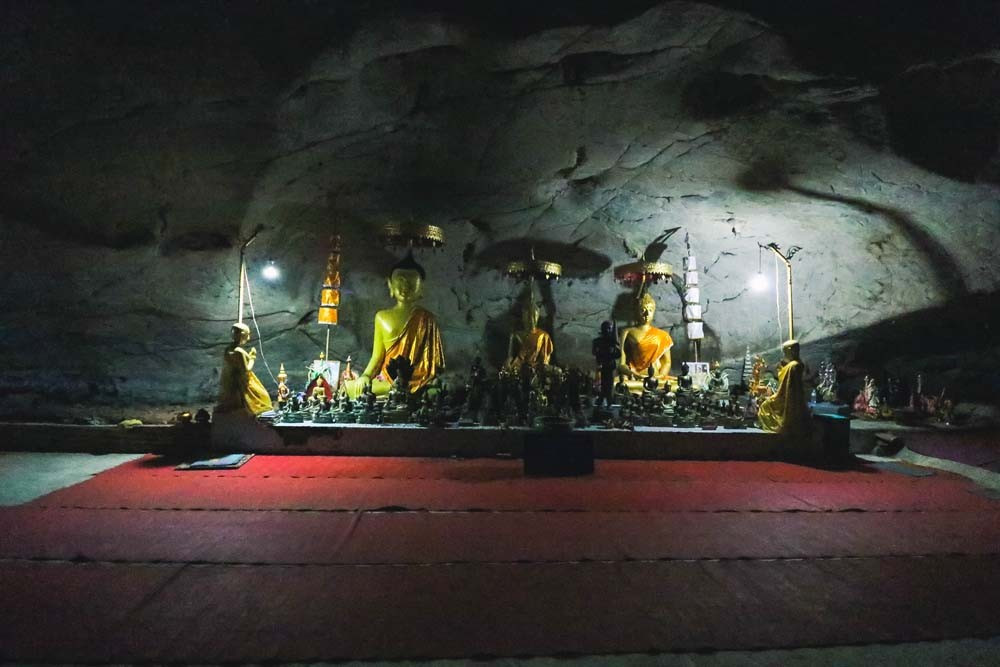 Luang Pha Wiang Cave