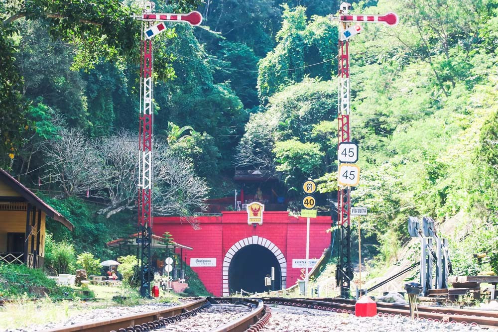 坤滩铁路隧道