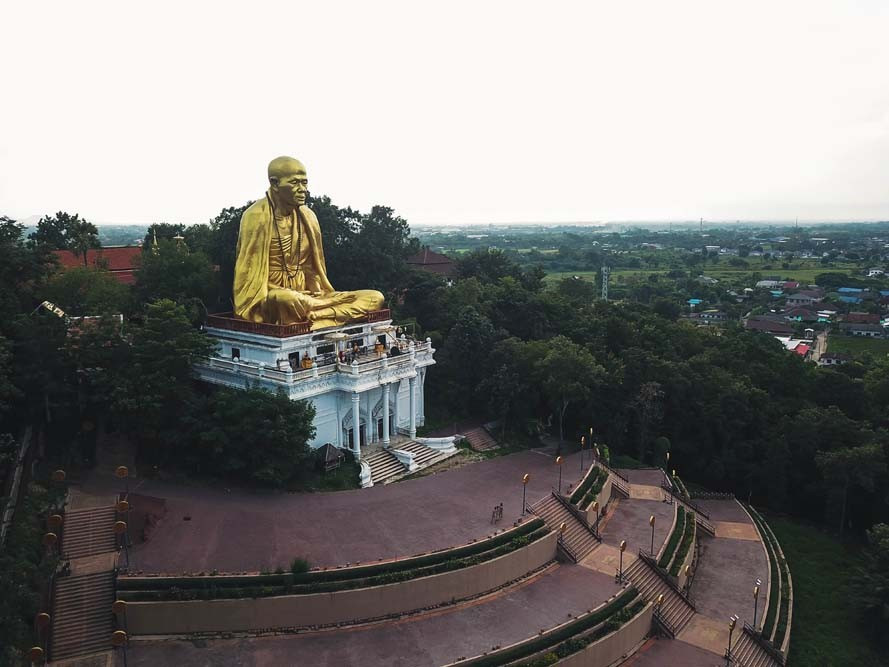Kruba Srivichai Monument