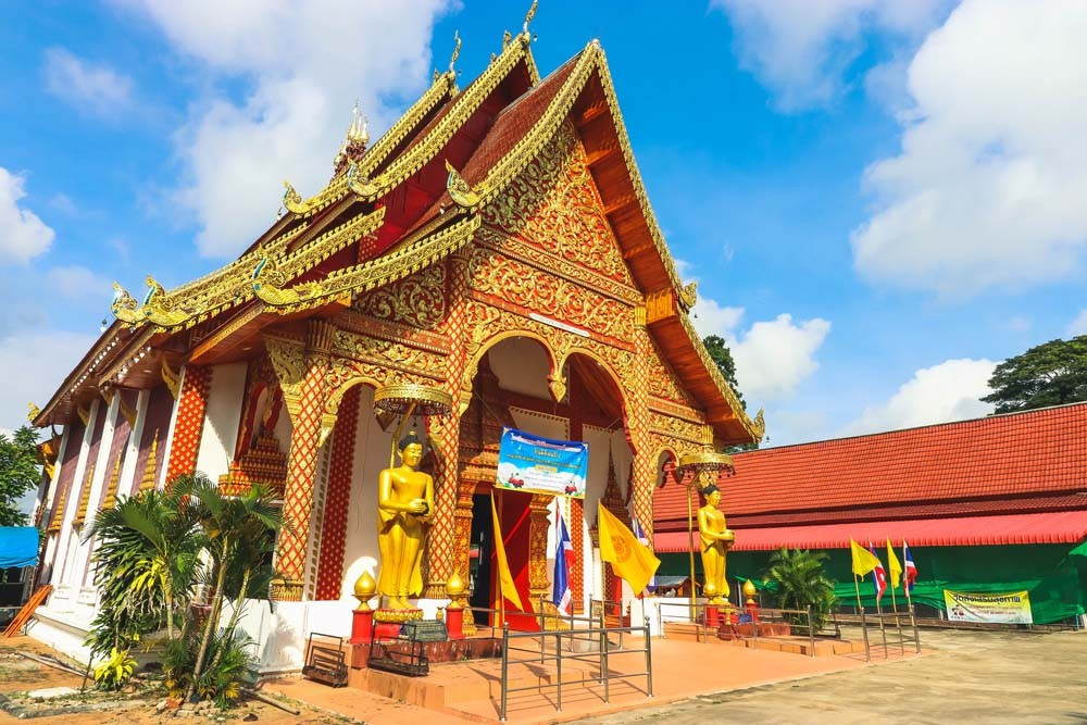 Wat Phra Jao Ton Luang